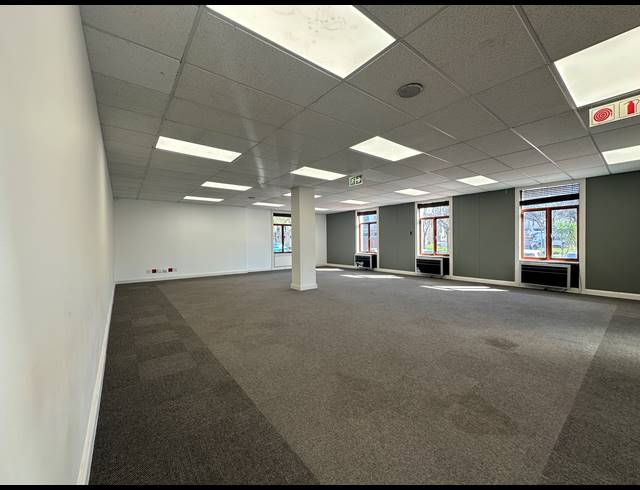 386M² OFFICE TO LET IN SANDTON CENTRAL